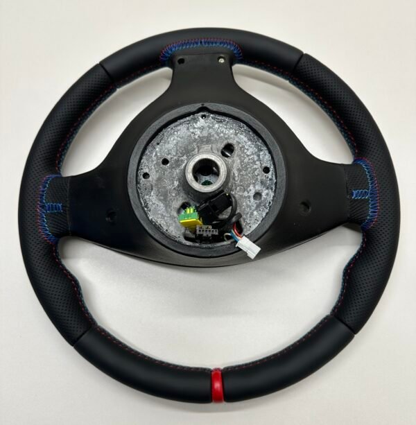 Bmw E46 E39 Steering wheel with carbon trim and red stripe back side of steering wheel