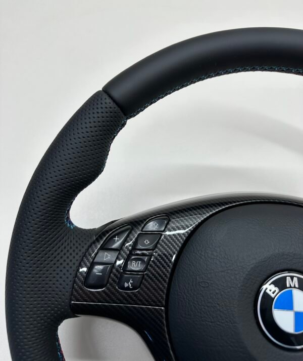 Bmw E46 E39 Steering wheel carbon trim close up picture of buttons left side