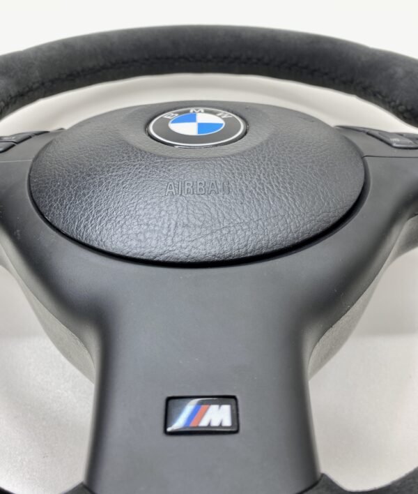 Alcantara E39 E46 Steering wheel close up