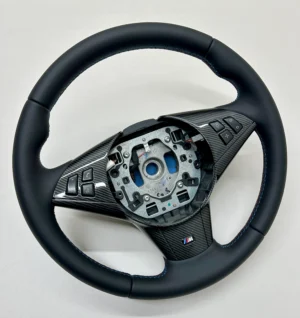 bmw-e60-e63-e64-m-sport-steering-wheel-carbon-01 bmw e60 e63 e64 m sport steering wheel m tricolor stitching carbon trim