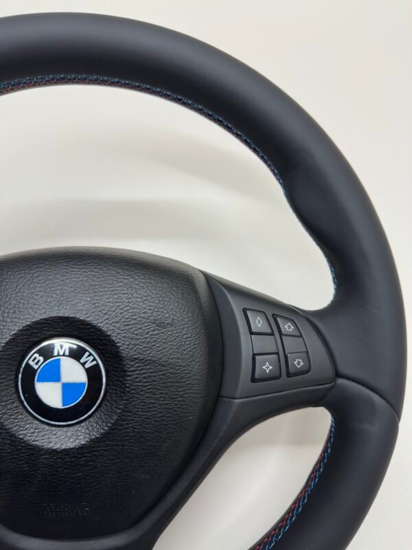 bmw x5 e70 x6 e71 m sport steering wheel m stitching with airbag top right view