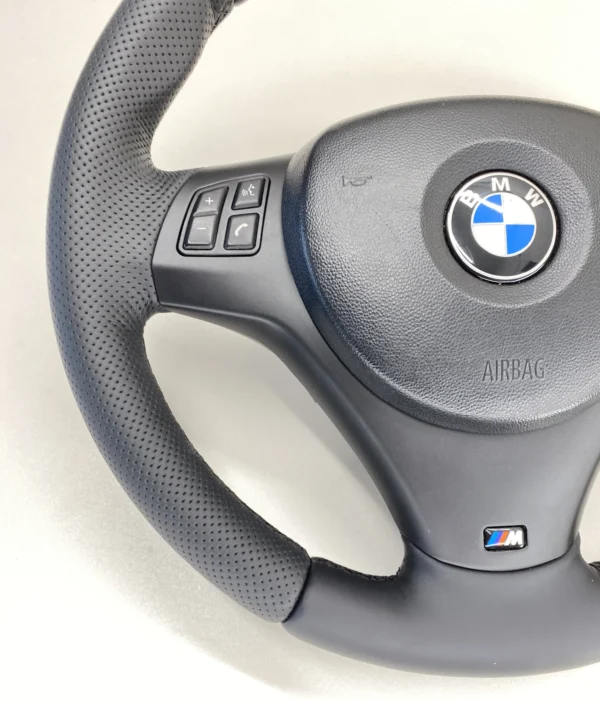 bmw e82 e88 e92 m sport steering wheel bottom left steering wheel closeup picture