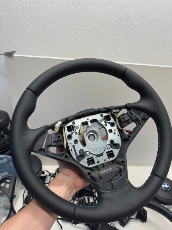 Bmw M5 M6 E60 E63 Smg Steering Wheel (Copy)