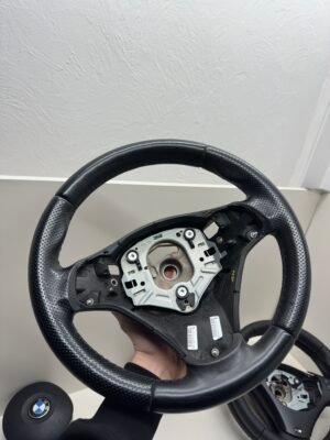 IMG_9846 Bmw e90 e92 e93 steering wheel with slot holes for shifters